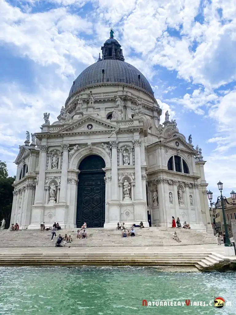 Santa María de la Salud, Venecia