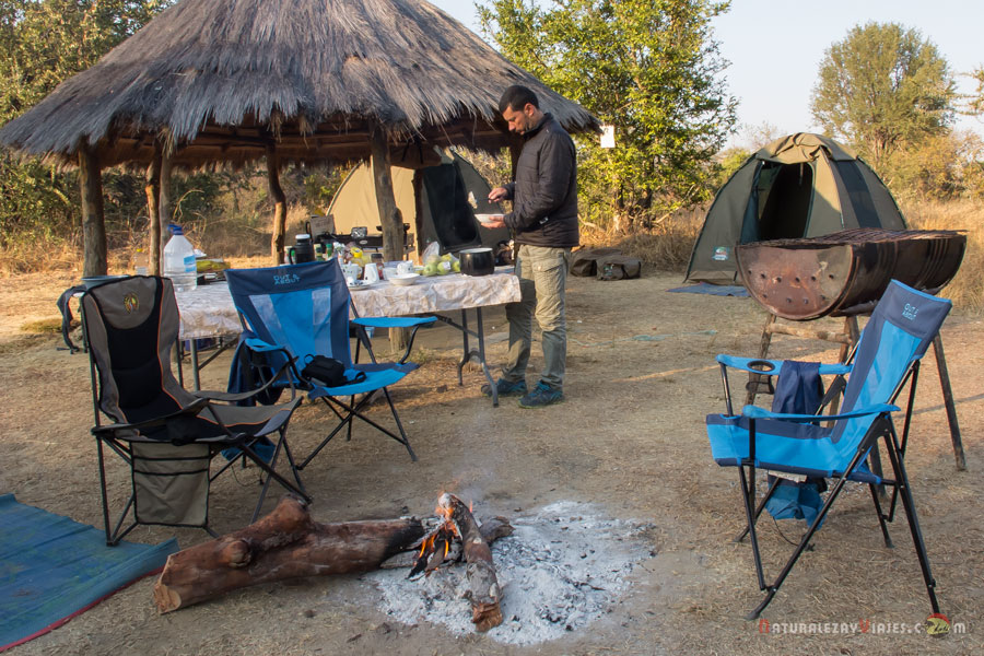 Campamento en Kafue Parque Nacional, viaje a Zambia