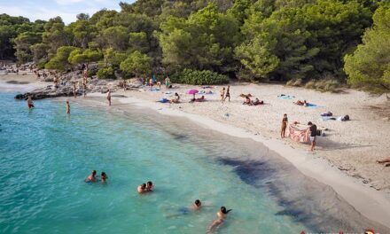 Las 5 calas más bonitas de Menorca