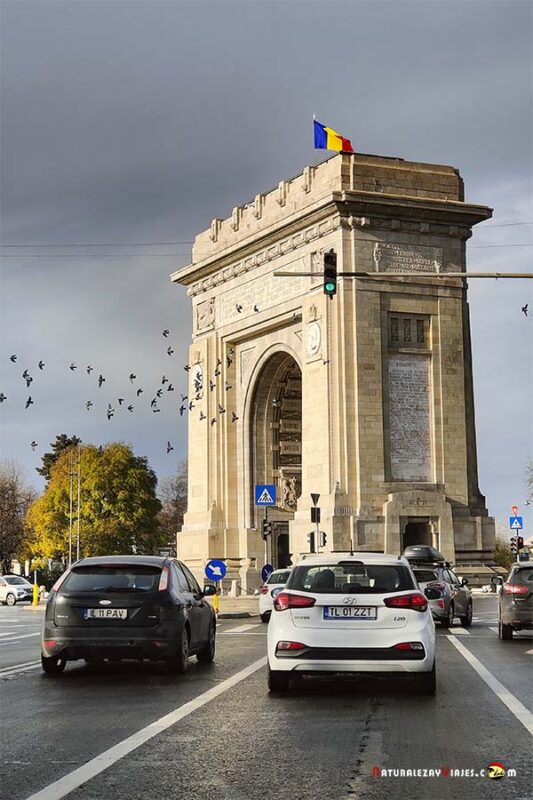 Arco del Triunfo en Bucarest