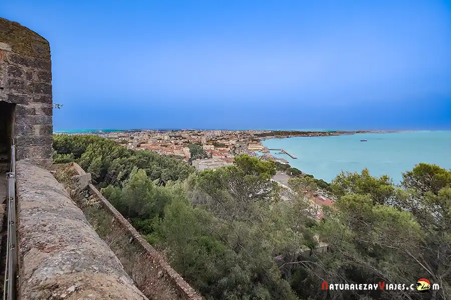 Setúbal desde el Fuerte de São Filipe