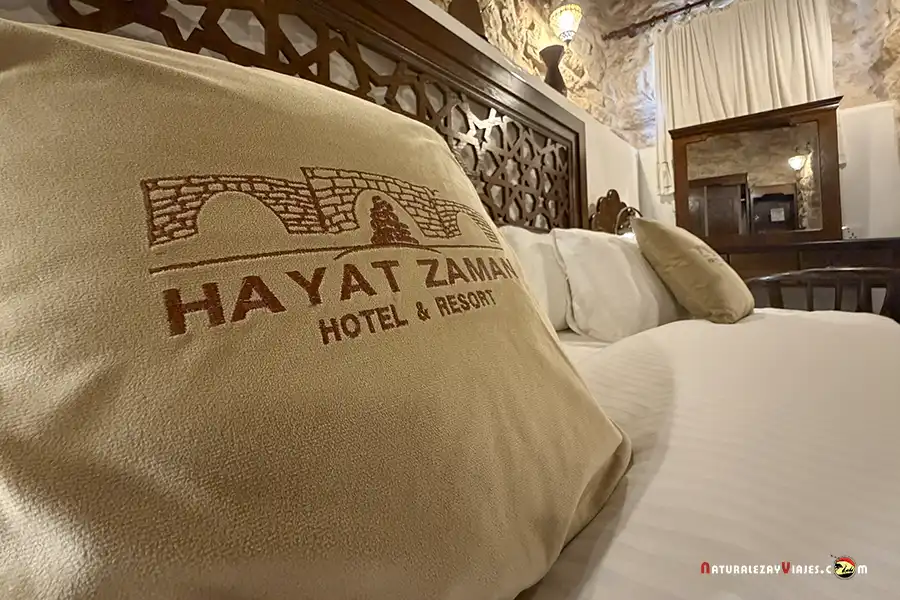 Hayat Zaman Hotel & Resort en Petra: dormir en un pueblo tradicional jordano