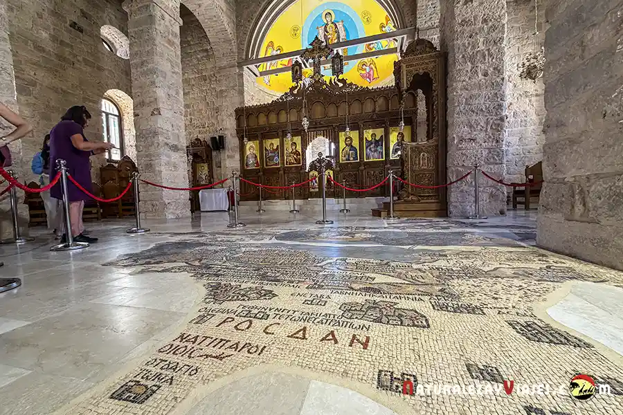 Mapa de Tierra Santa, Iglesia de San Jorge, Madaba