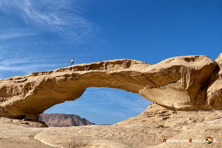Arco de Roca en Wadi Rum