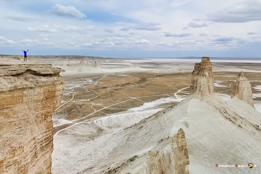 Mirador de Bozzhyra en Mangystau